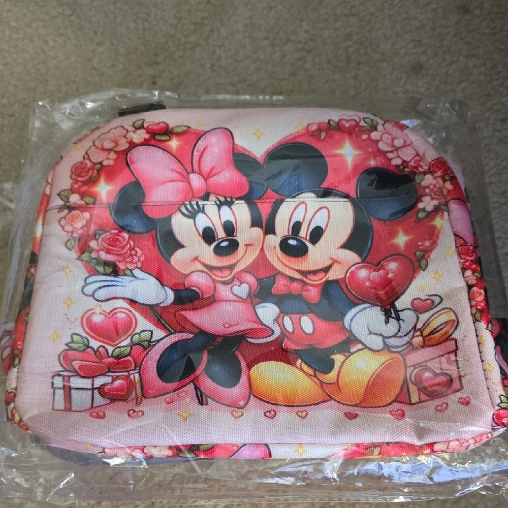 Disney Minnie & Mickey Heart Lunchbox - Pink and Red